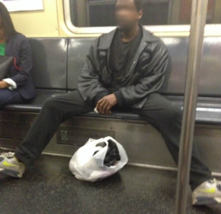 Illustration for article titled This Has Got to Be the Worst Case of Male Subway Stance Ever